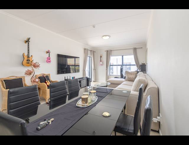 2 BEDROOM APARTMENT SOLD IN SANDOWN